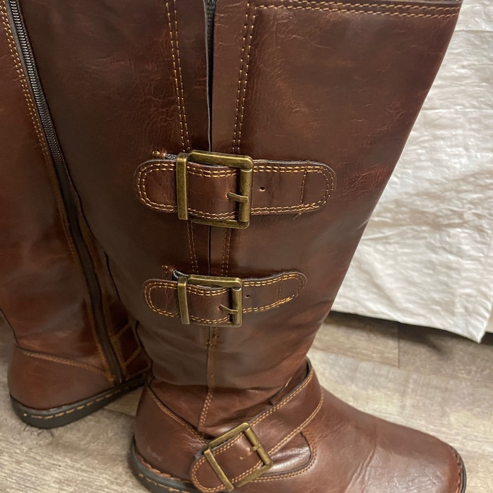 boc Brown to the Knee Boots with Buckle Detail size 11 - Picture 7 of 11